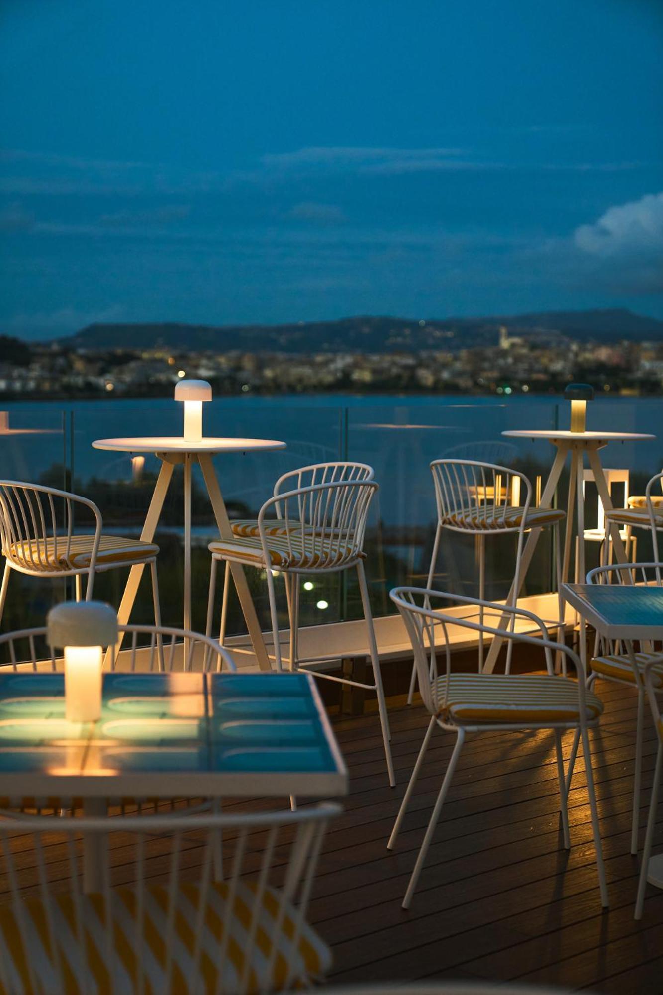 Calea Boutique Hotel Баколи Екстериор снимка