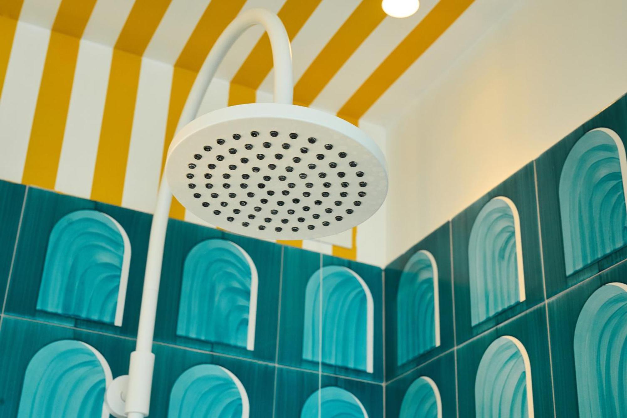 Calea Boutique Hotel Баколи Стая снимка