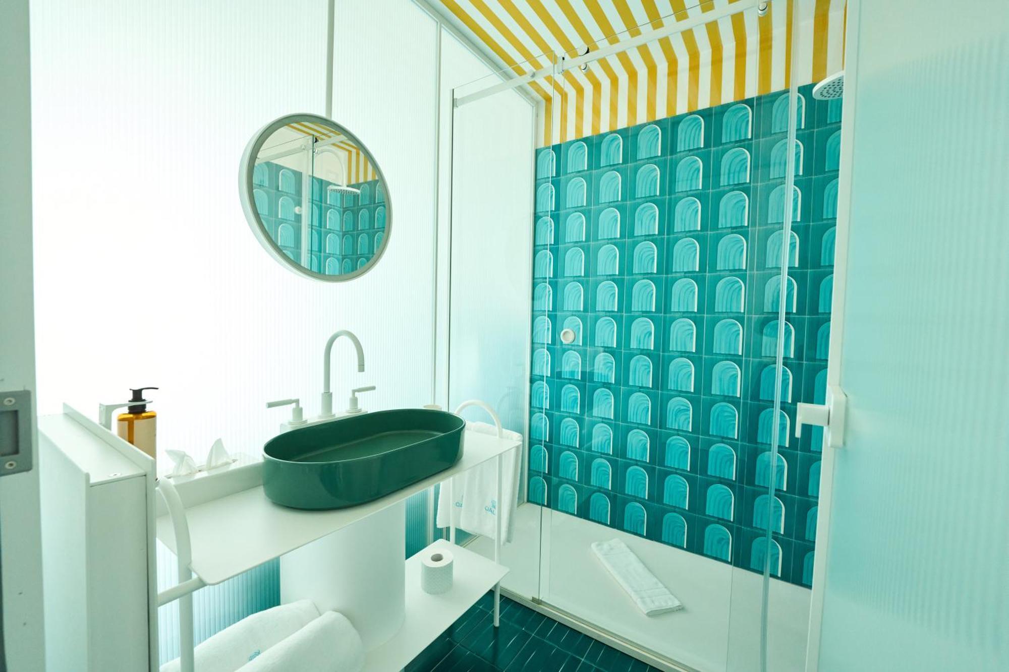 Calea Boutique Hotel Баколи Екстериор снимка